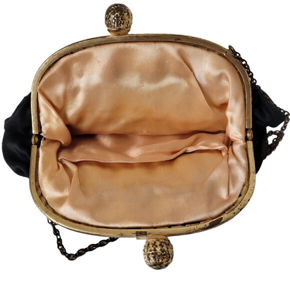 Vintage Black Kiss Lock Clasp Purse Hand Embroidered Rose Vines and Flowers - Picture 4 of 10